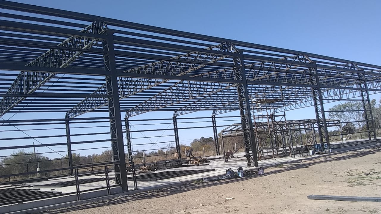 Montaje de galpón agropecuario